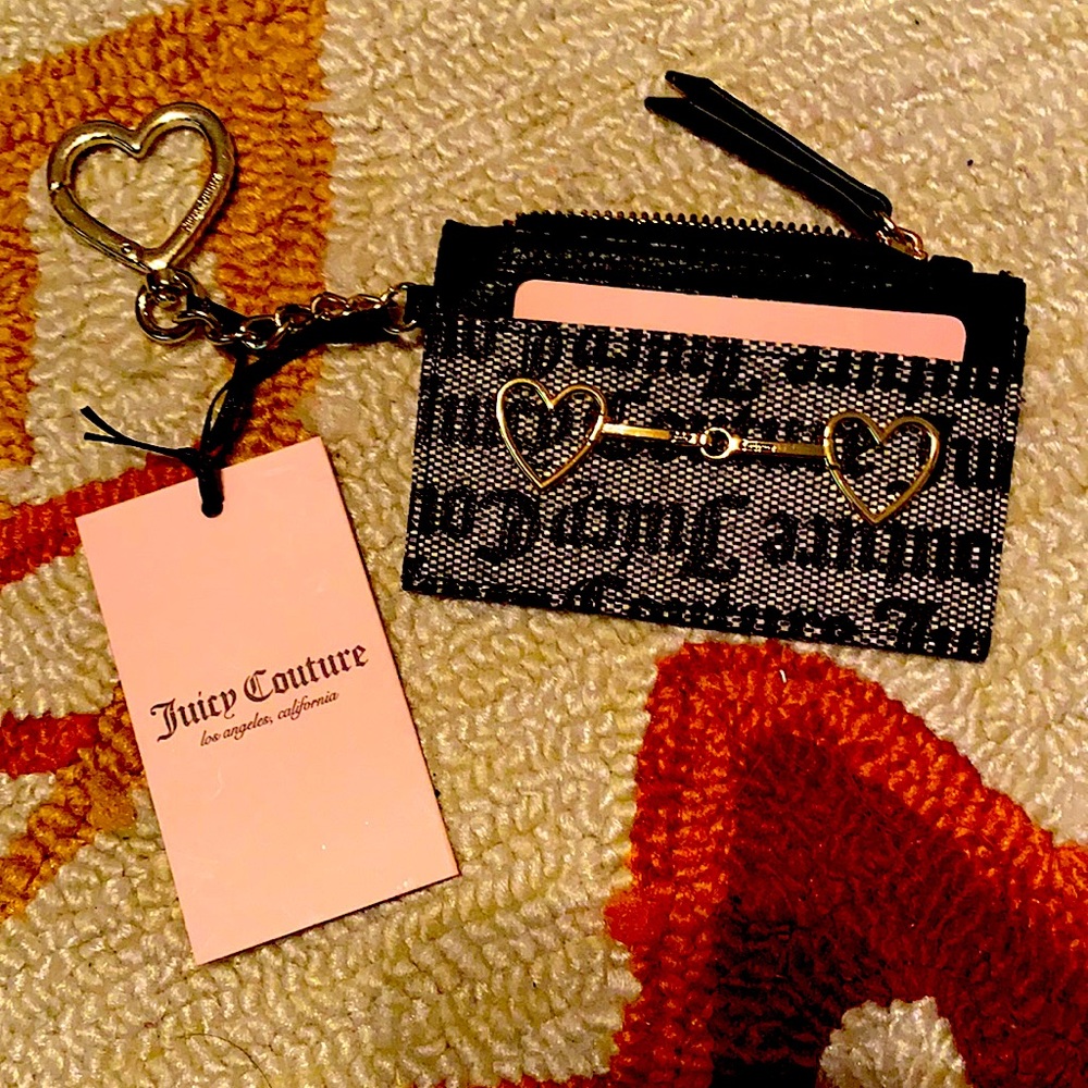 ❌SOLD❌ Juicy Couture NWT Yellow Gold Heart ♥️ Key Chain/Heart Cardholder - Picture 1 of 8
